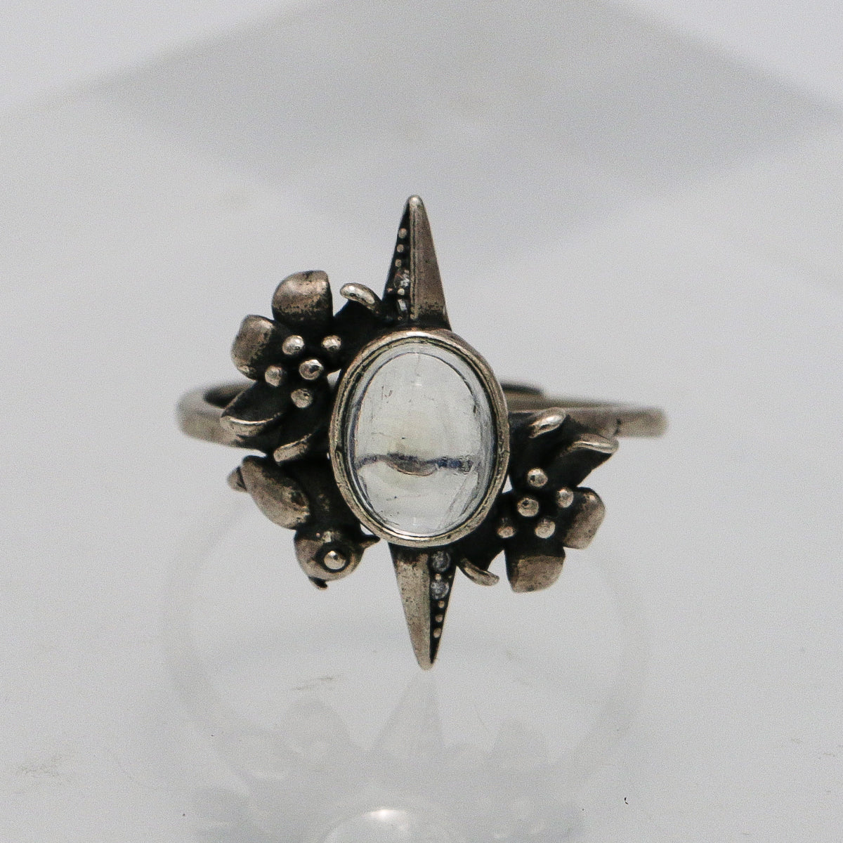 Blue Moonstone Ring - Vintage 925 Silver with Floral Star Engraving-st-0041