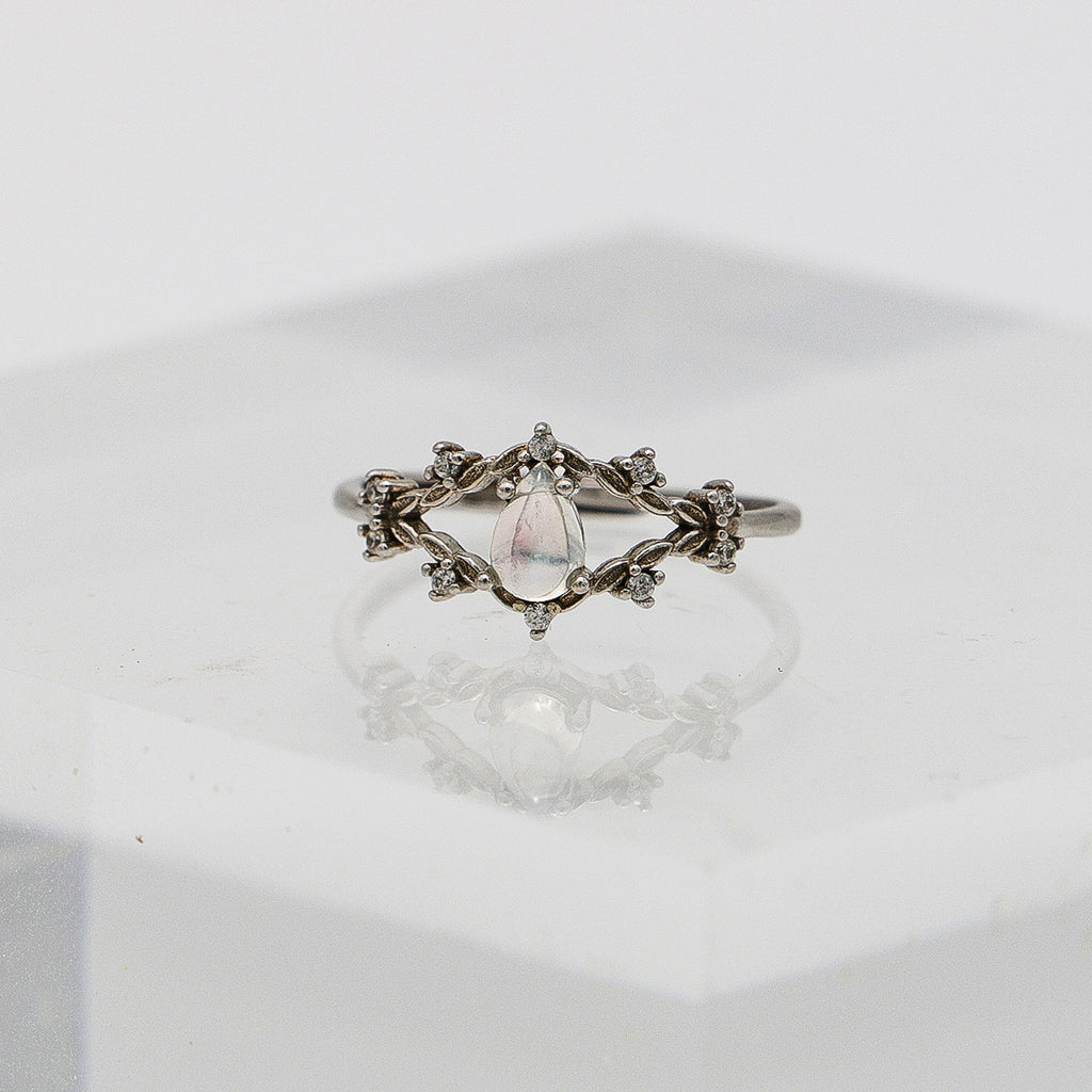 Moonstone Ring - 925 Sterling Silver Waterdrop Setting, Unique Delicate Design-st-0039