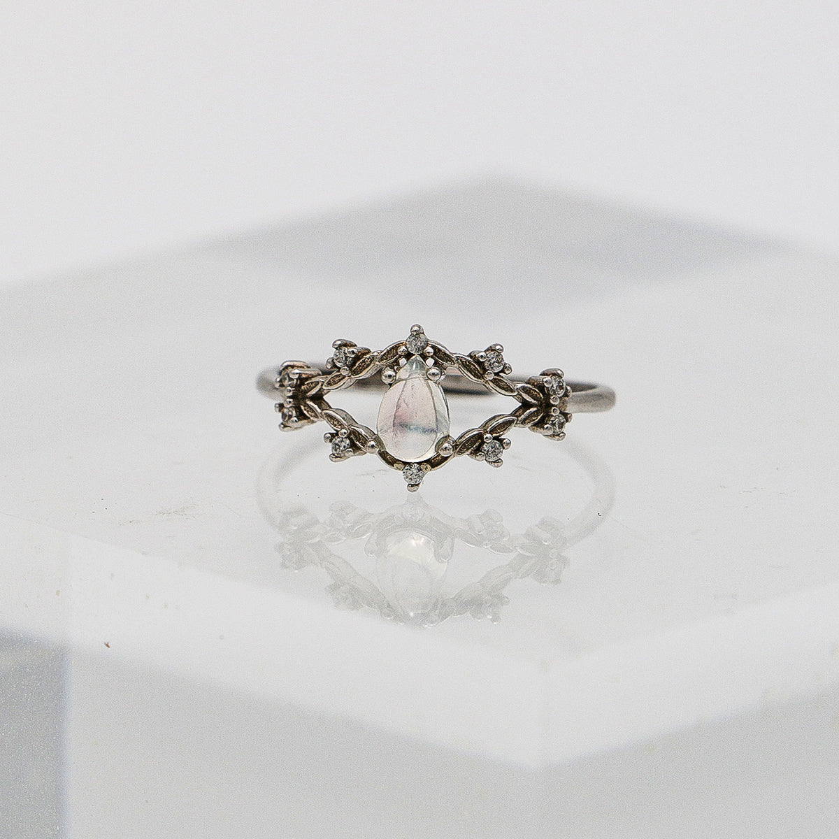 Moonstone Ring - 925 Sterling Silver Waterdrop Setting, Unique Delicate Design-st-0039