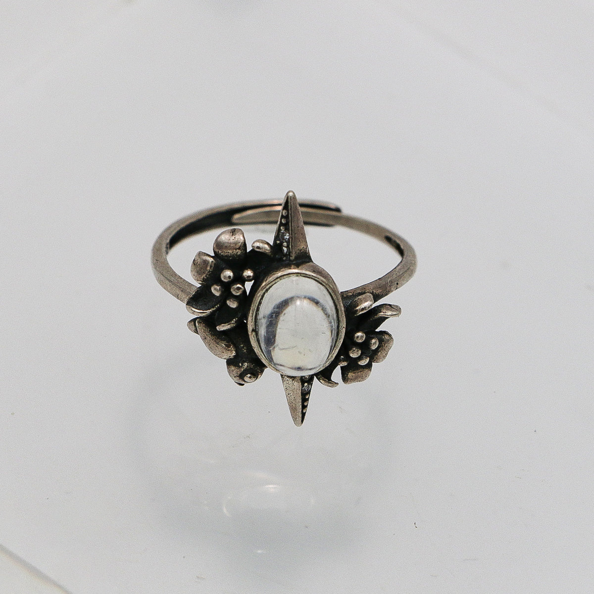 Blue Moonstone Ring - Vintage 925 Silver with Floral Star Engraving-st-0041