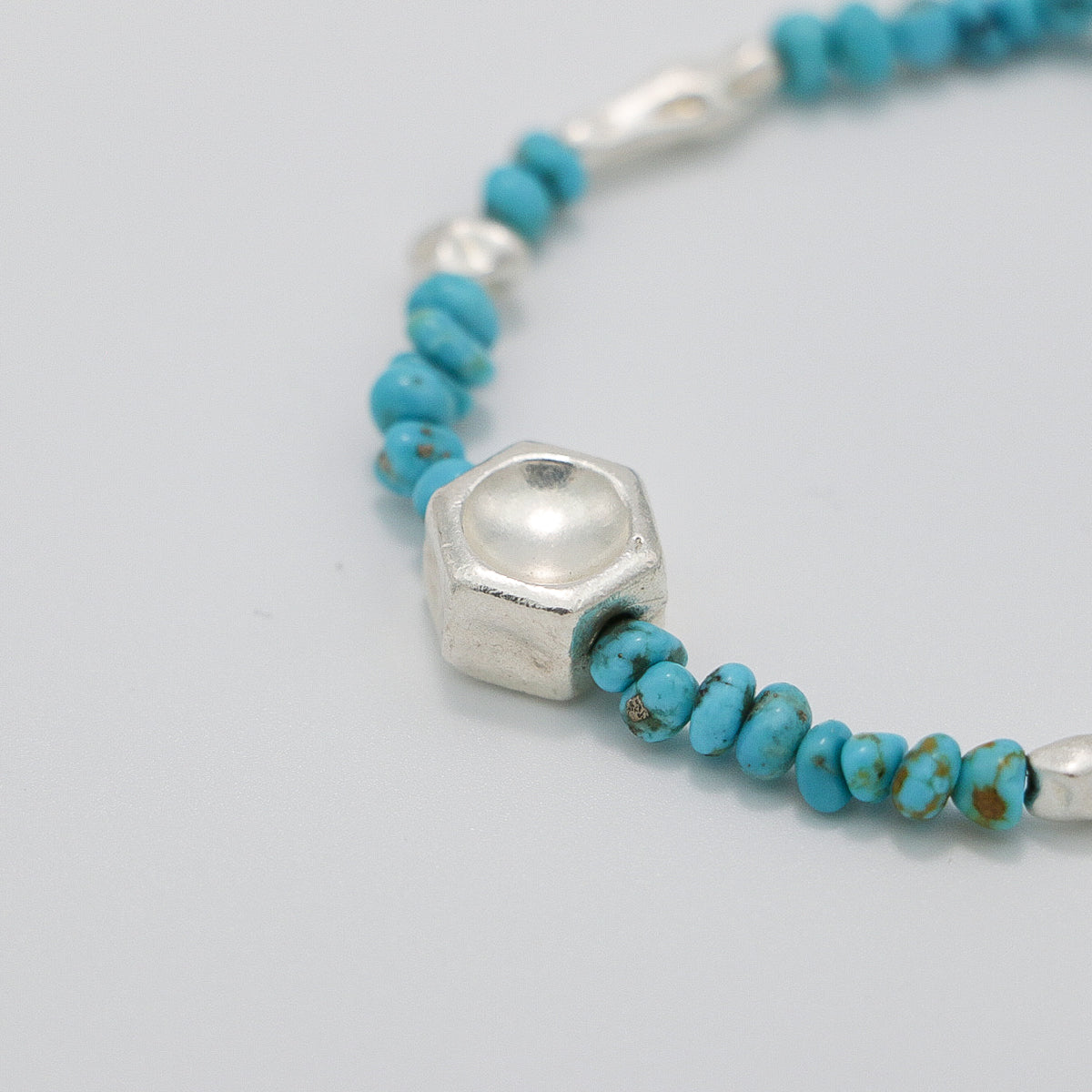 Handmade Natural Turquoise with Thai Silver Bracelet-st-0012