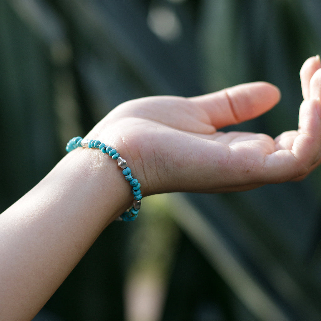Handmade Natural Turquoise with Thai Silver Bracelet-st-0012