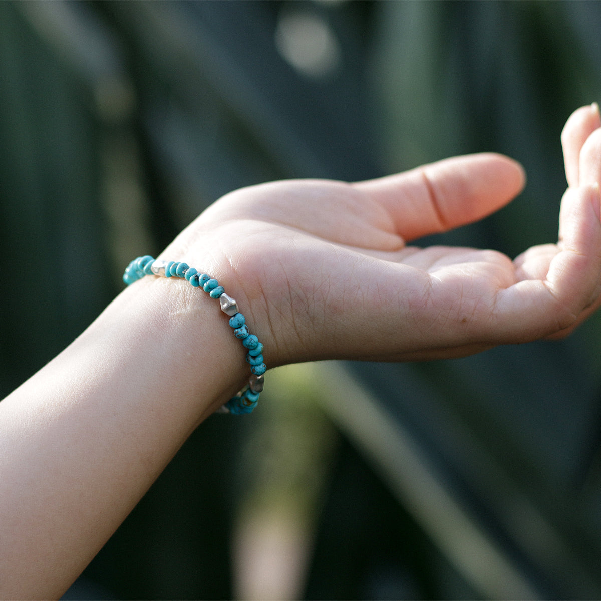 Handmade Natural Turquoise with Thai Silver Bracelet-st-0012