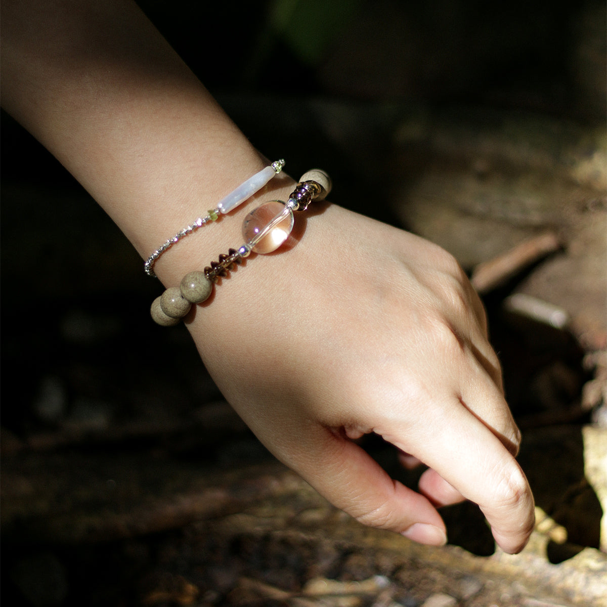 Handmade Map Stone and Clear Crystal Bracelet-st-0018